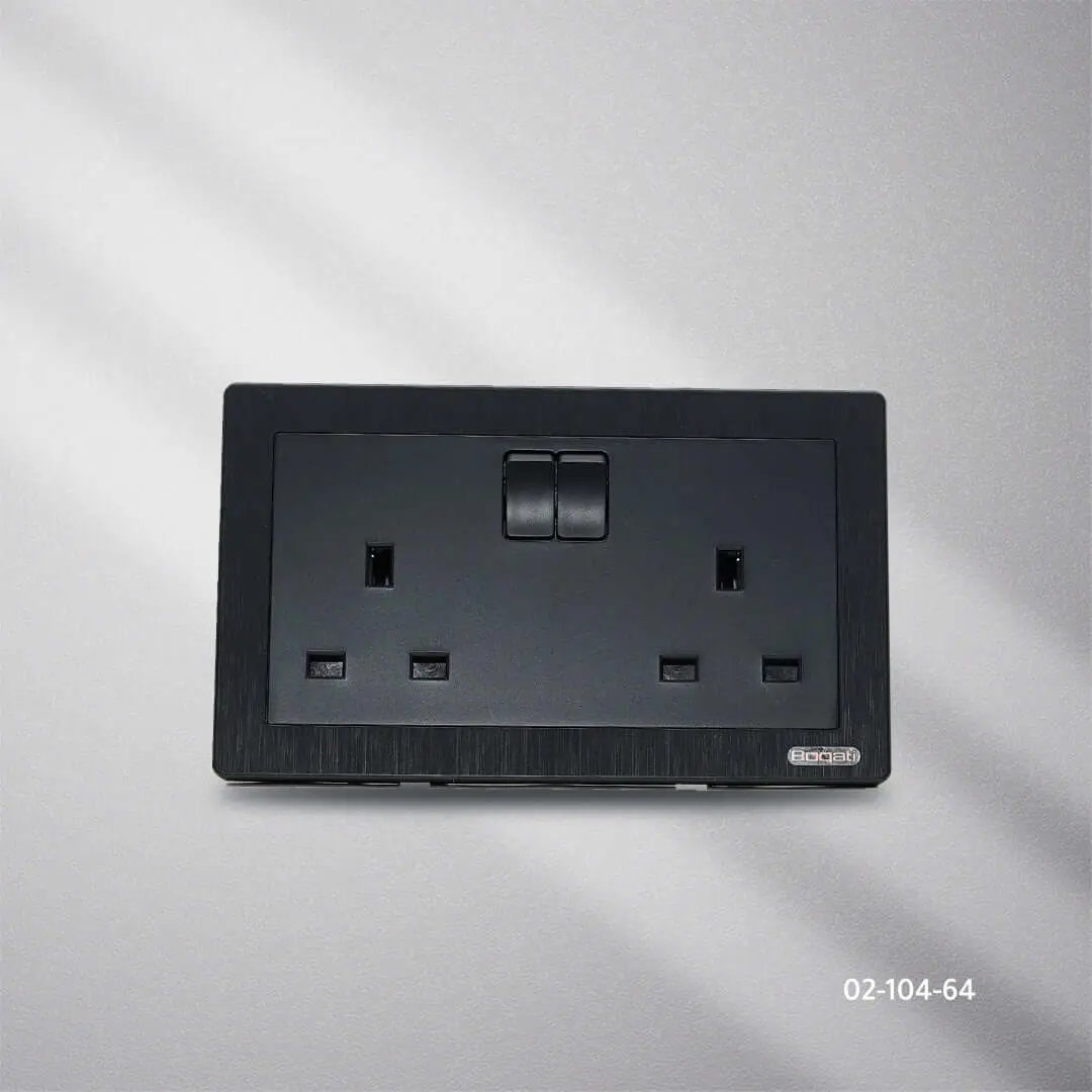 فيش بمفتاح مجوز اسود  BOQATI A13 - Zinco