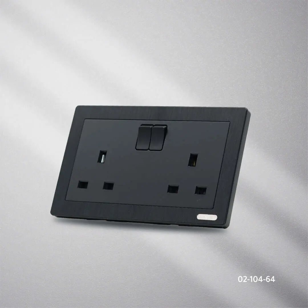 فيش بمفتاح مجوز اسود  BOQATI A13 - Zinco