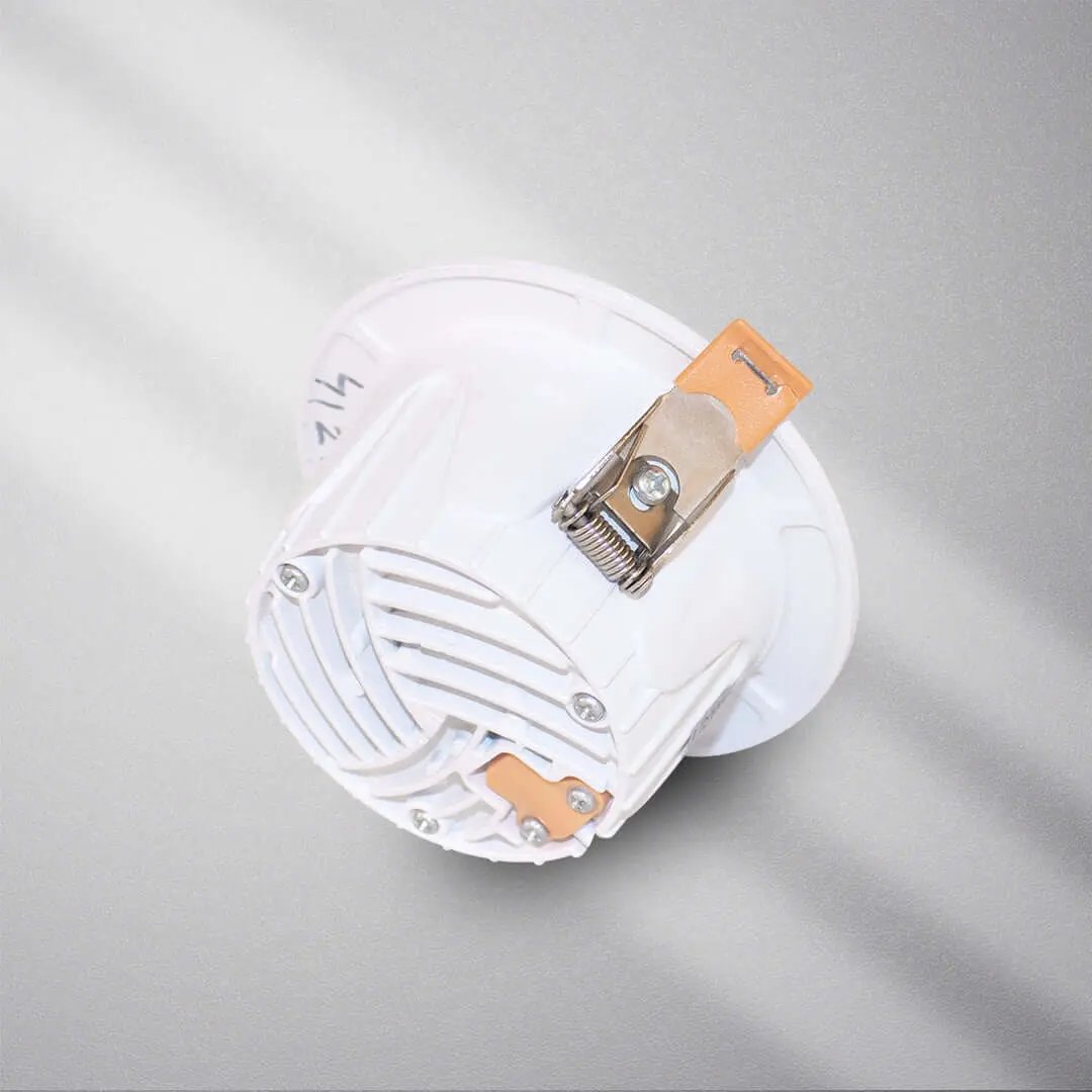 كشاف ضد التوهج شمسي ZINCO - Zinco