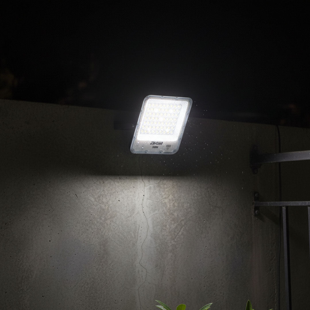 كشاف خارجي ليد متحرك 50 وات ZINSA - 4000K أبيض دافئ