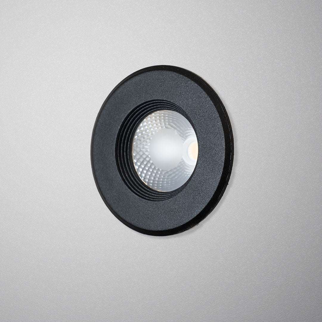 جرم كشاف أسود  زينكو موديل C102-RS18W  BK