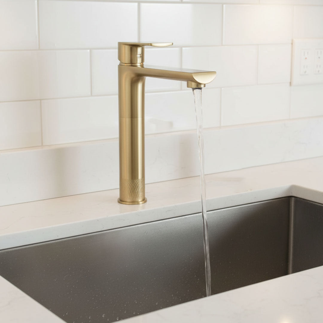 خلاط مغسلة طويل ذهبي فلاقون AF16601/GD