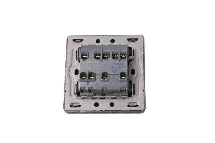 مفتاح ثلاثي دركسون بني ZINCO