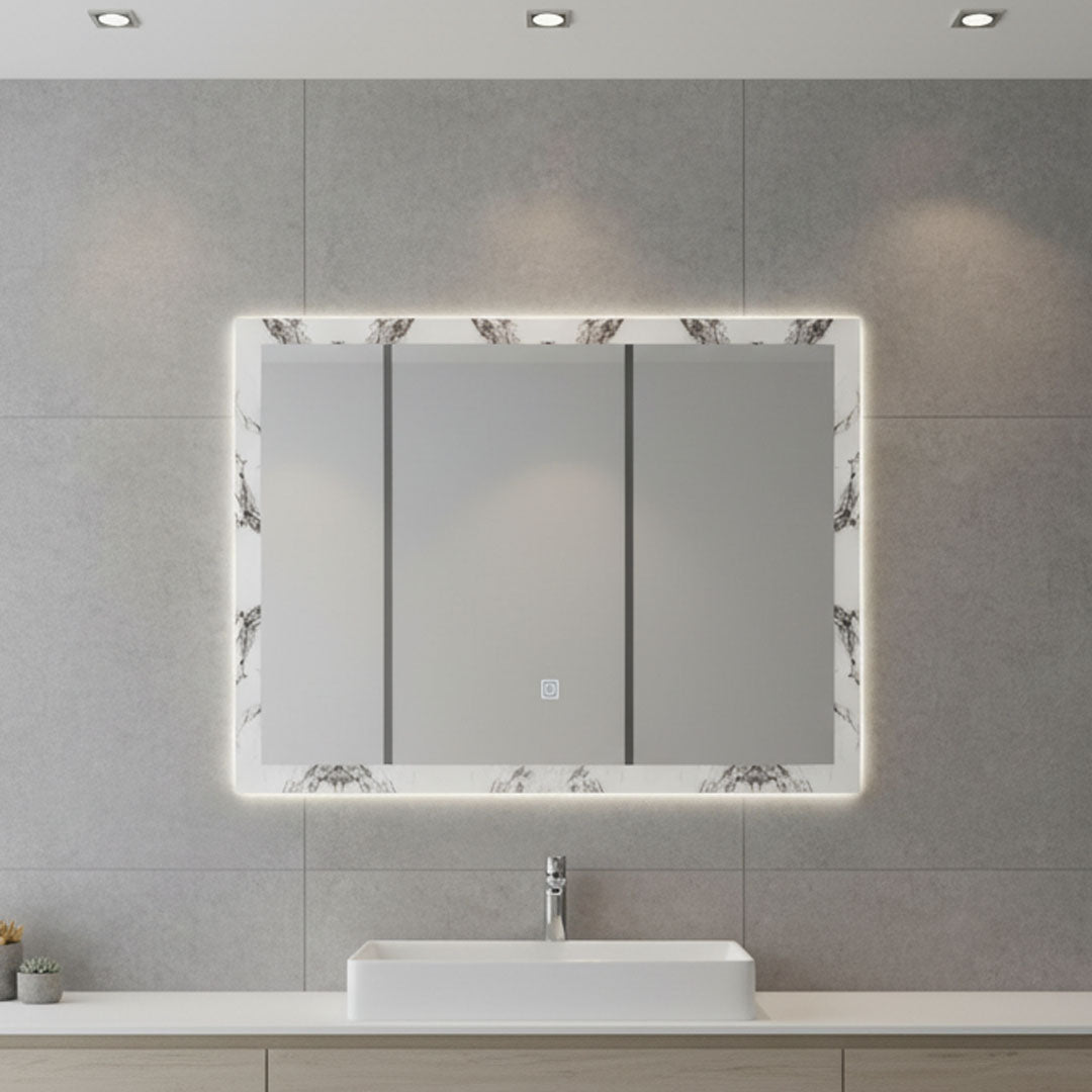 مرآة حمام BOQATI مع إضاءة LED موديل B009 - 60×80 سم