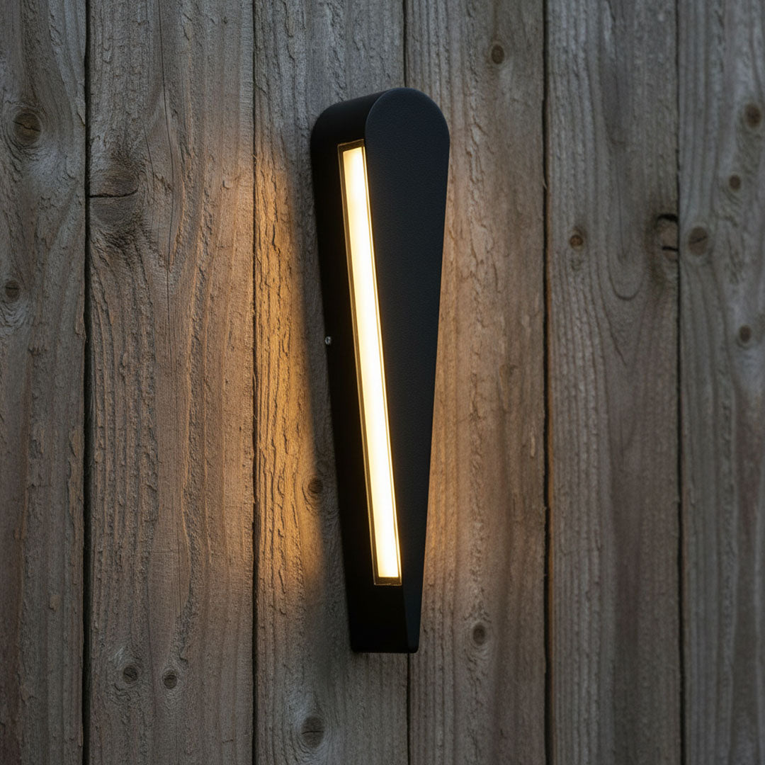 كشاف جداري ZINSA LED أسود موديل 6063A - 3000K دافئ