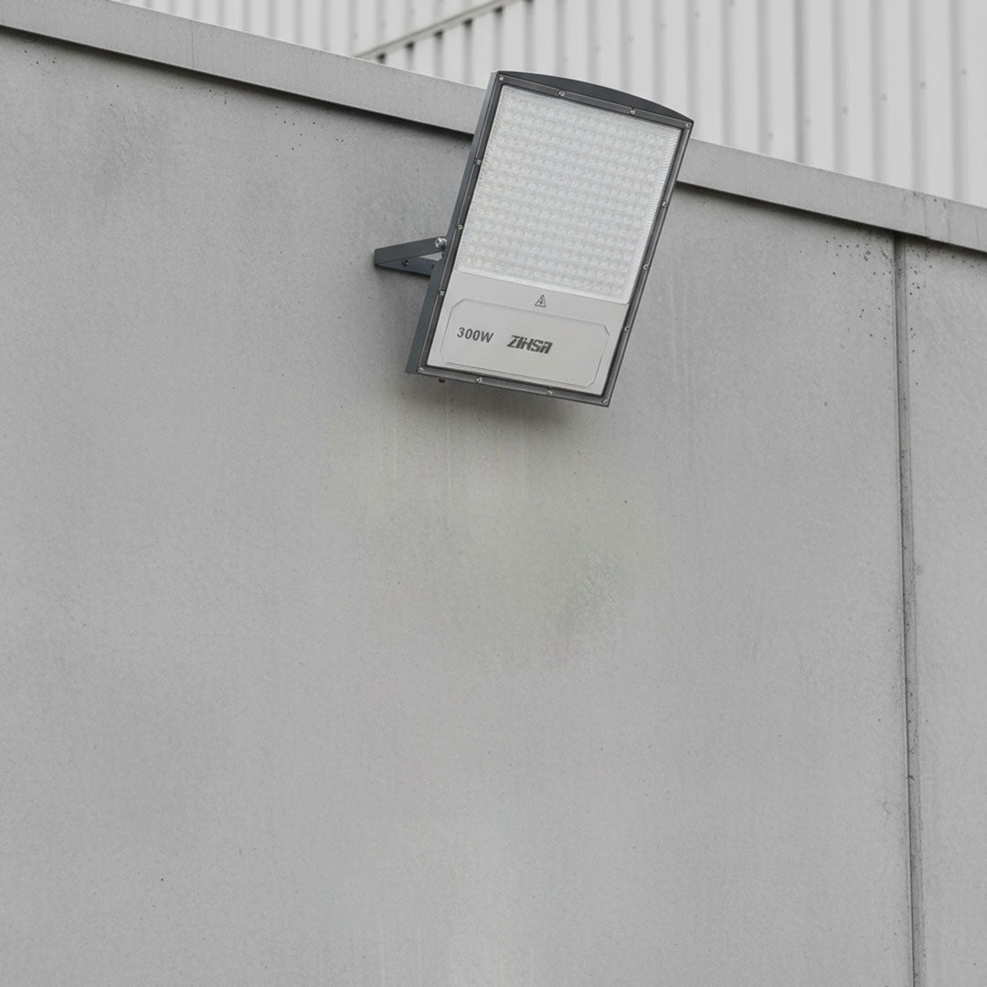 كشاف خارجي متحرك كهربائي ZINSA/FL316/300W/4000K