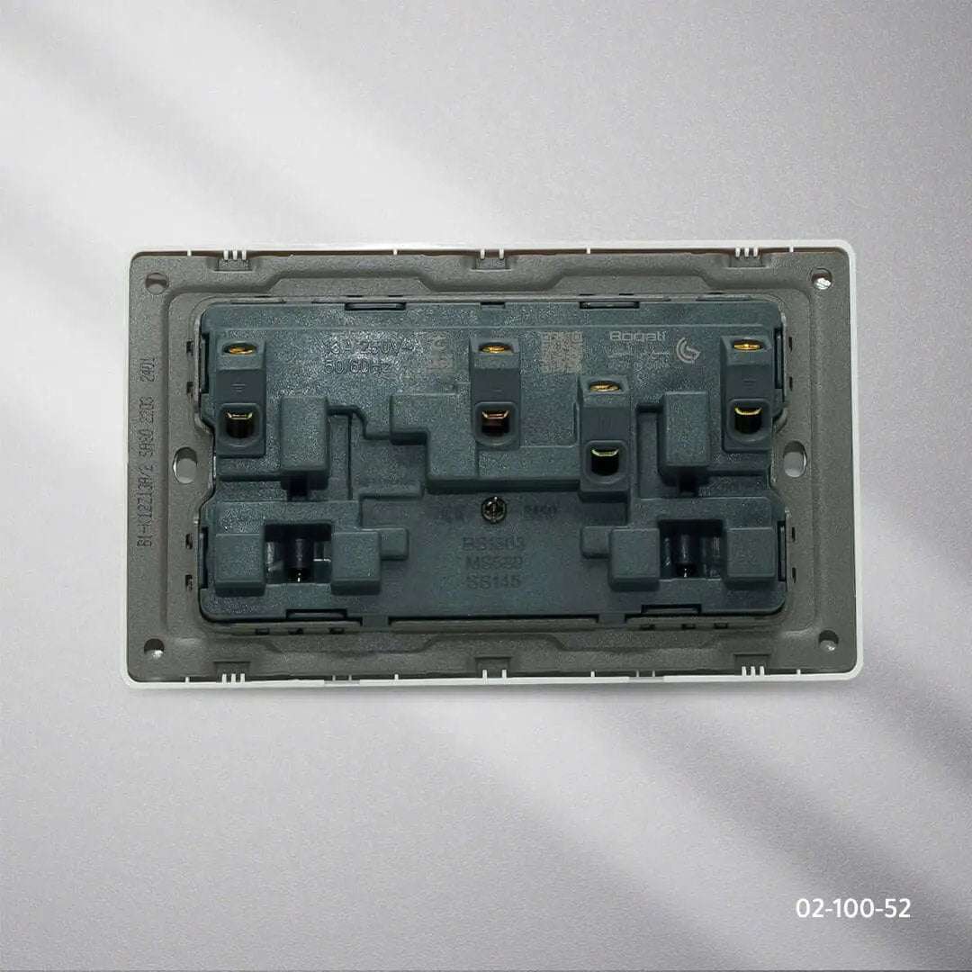 فيش بمفتاح مجوز ابيض بوقاتي BOQATI A13 - Zinco