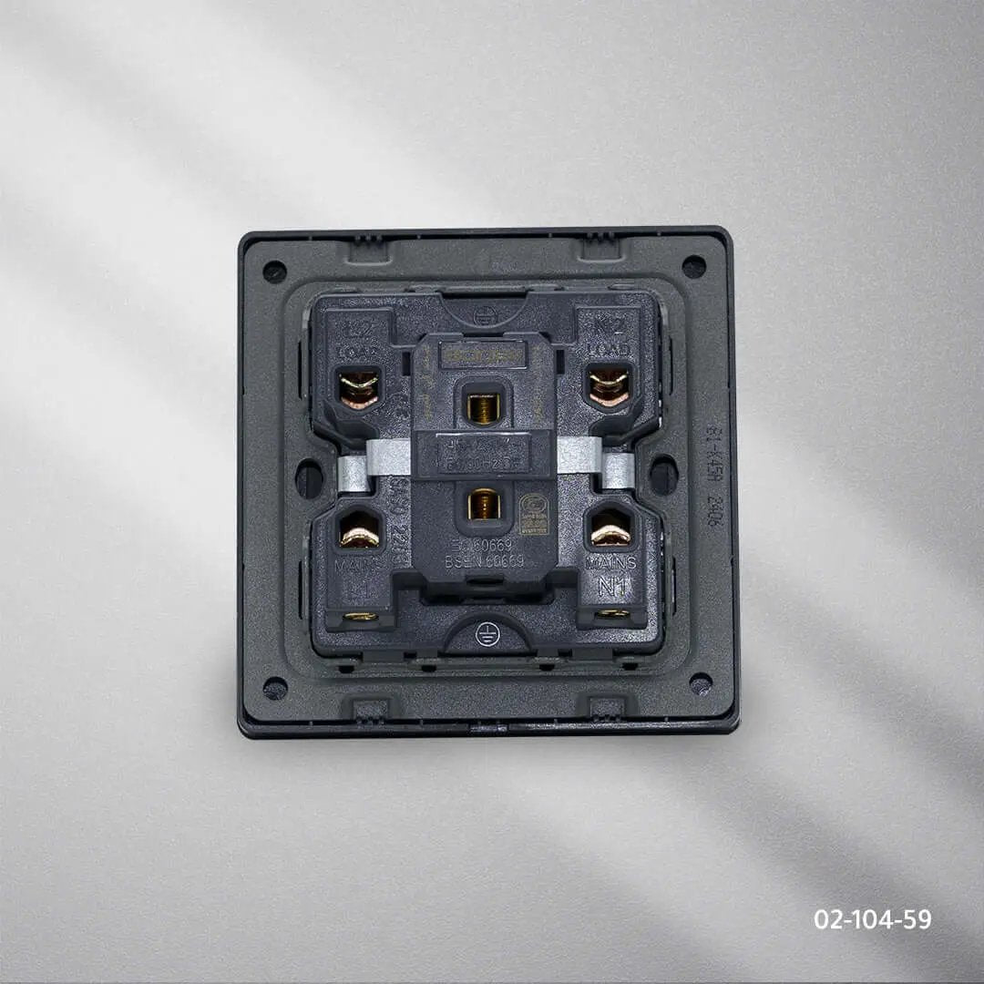 مفتاح مكيف اسود  BOQATI A45 - Zinco