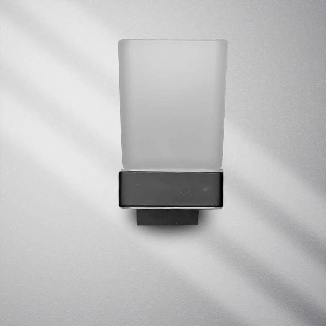 حامل لفرش الاسنان اسود  FLAGON - Zinco